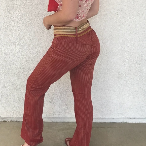 Super cute flare bottom pants - Picture 3 of 4